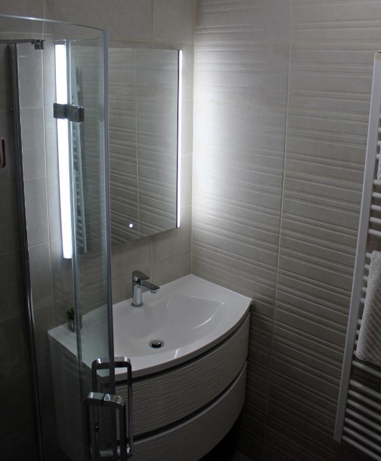 Apartment Krajacic Krk Town Exterior photo