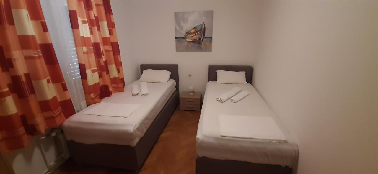 Apartment Krajacic Krk Town Exterior photo