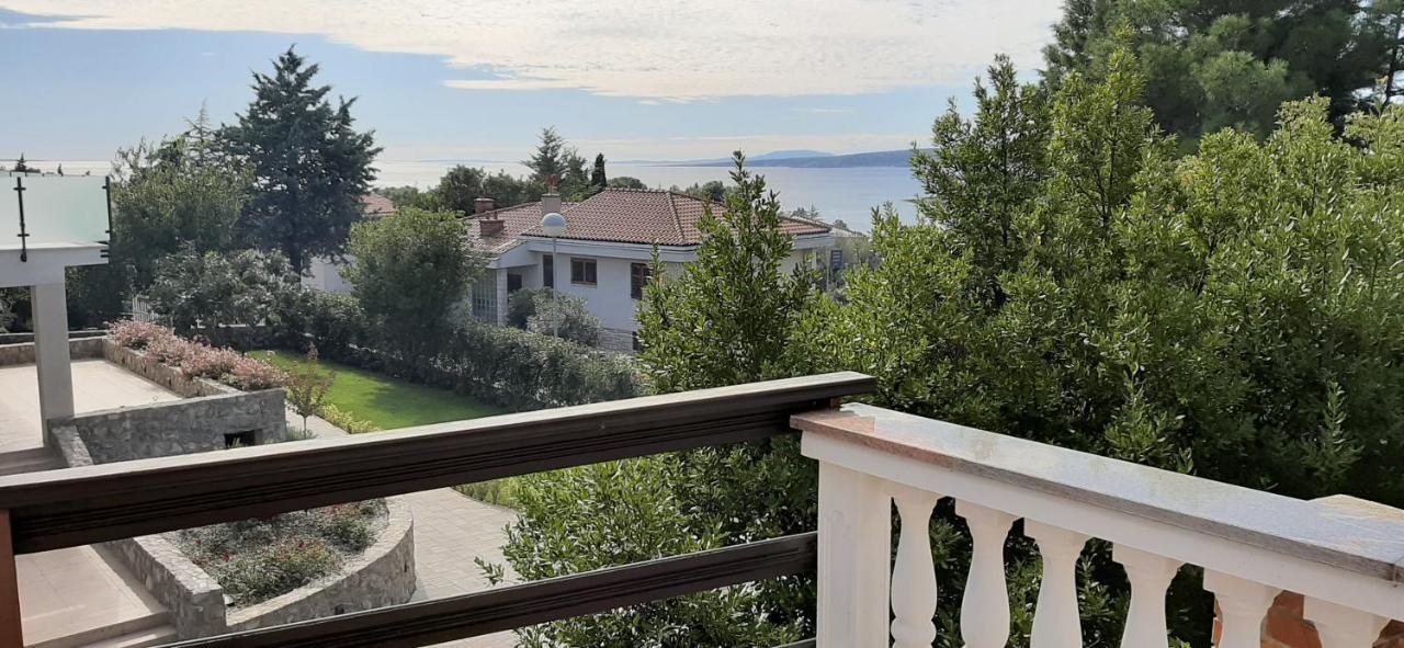 Apartment Krajacic Krk Town Exterior photo